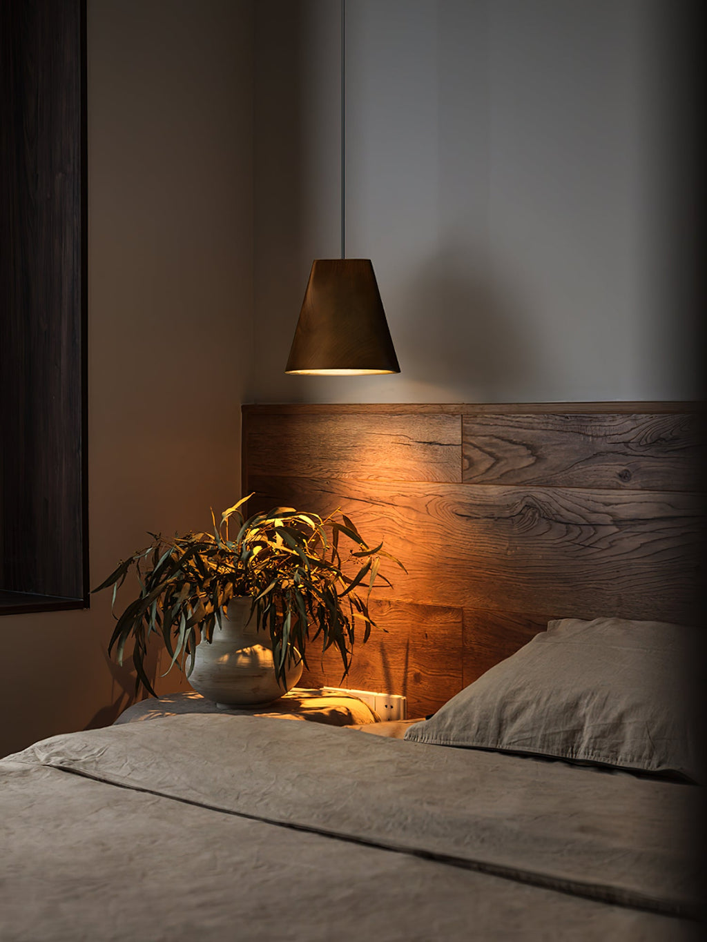 Wood Pendant Light 4 Mode 2 Head Clusters