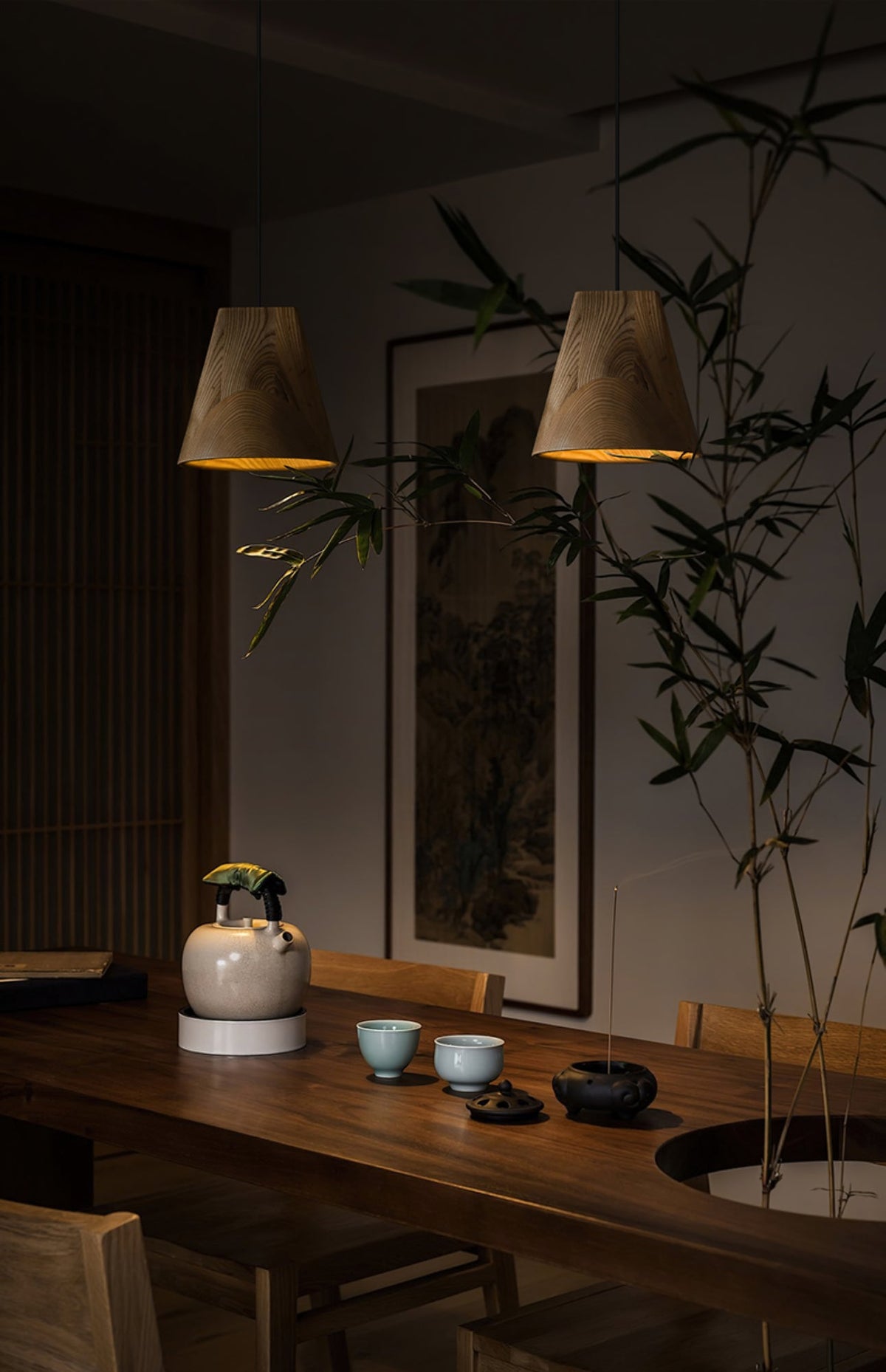 Wood Pendant Light 4 Mode 2 Head Clusters