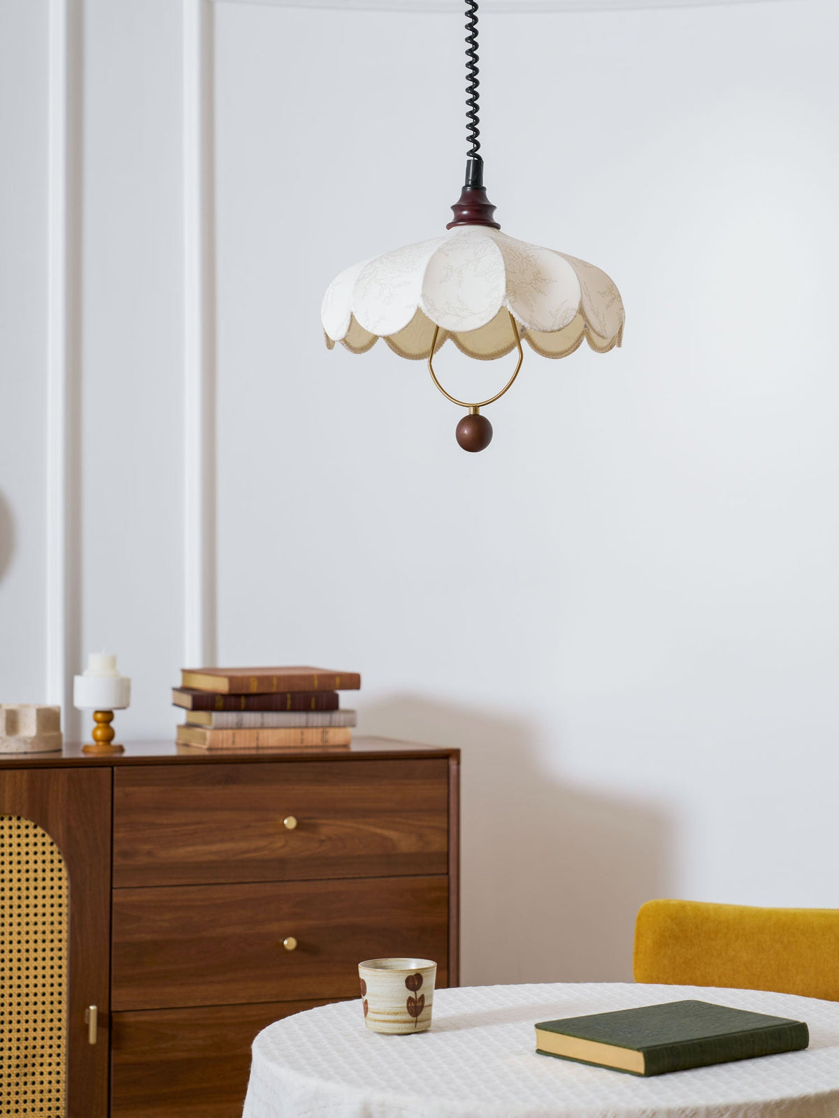 Fabric Pendant Light 15.7 or 19.7 Inches Scalloped Shade