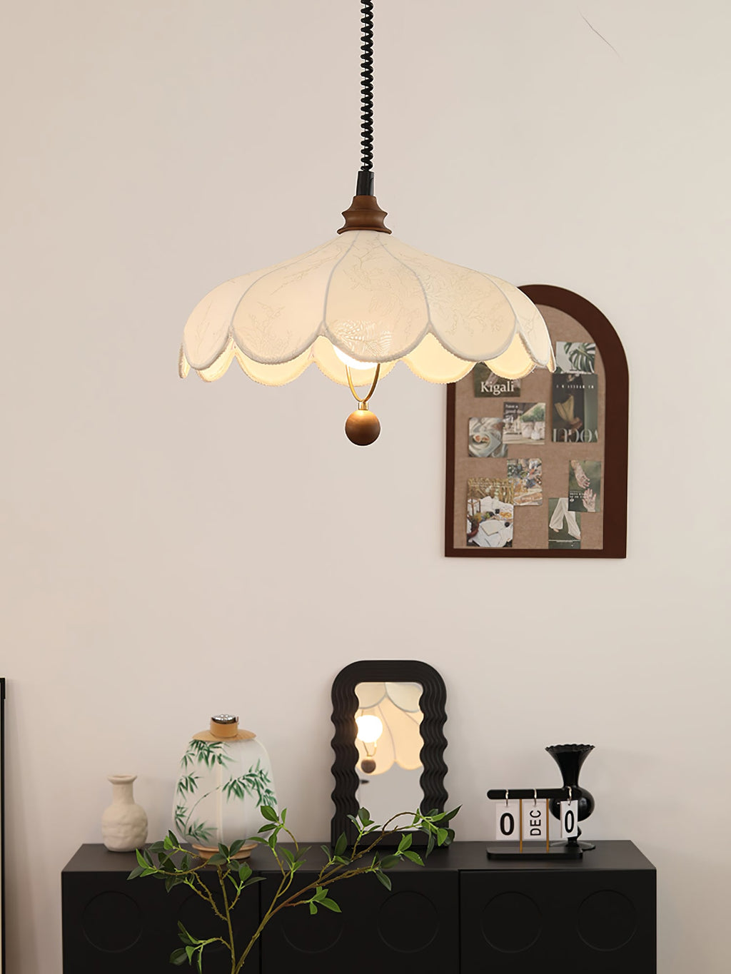 Fabric Pendant Light 15.7 or 19.7 Inches Scalloped Shade