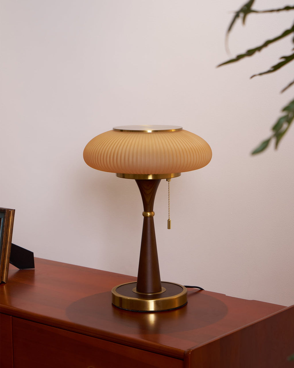Mushroom Table Lamp 16.9 Inches Glass Shade Wood Base