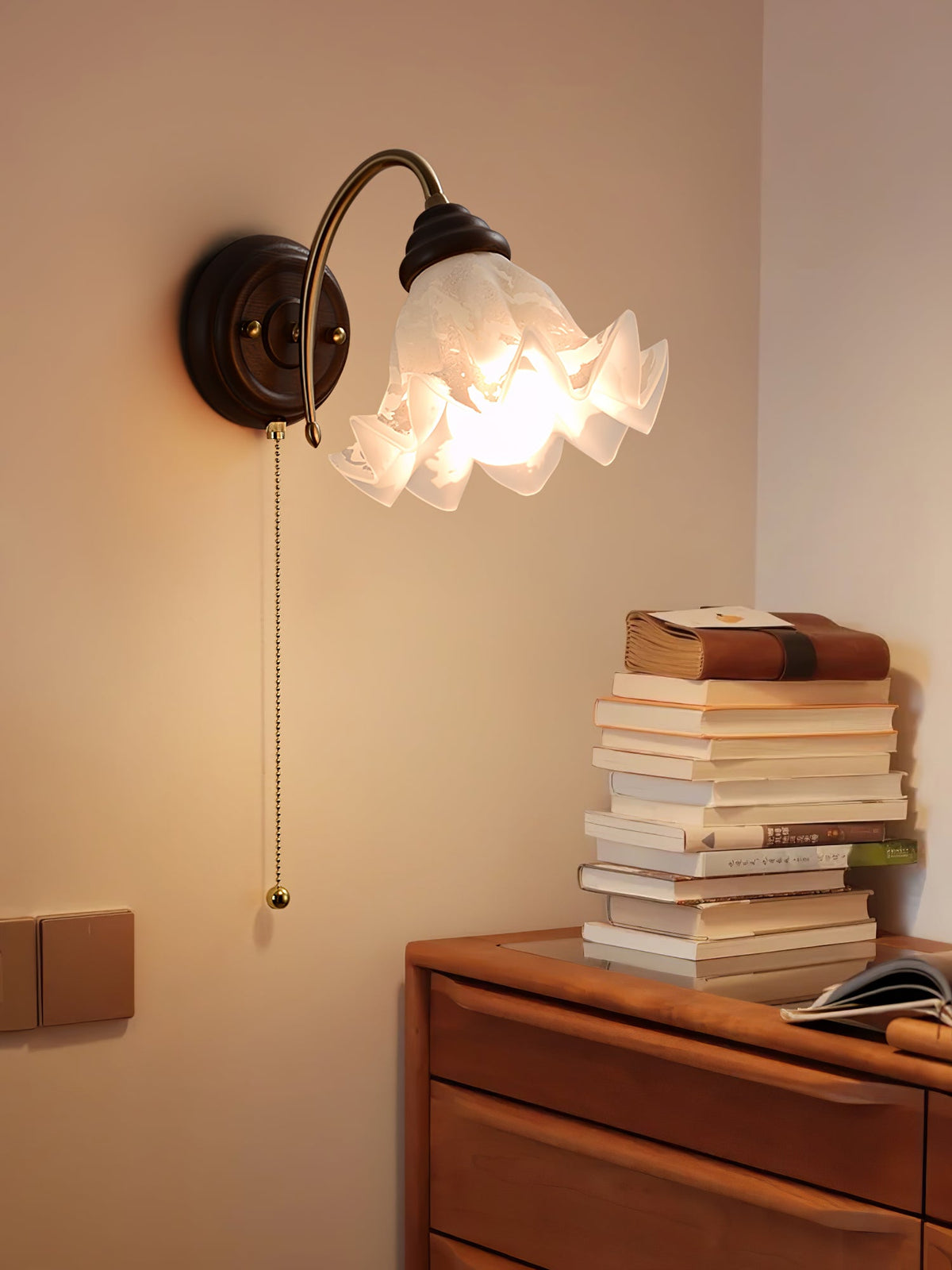Wall Lamp 8.7 Inches Ruffled Glass Shade Curved Brass Arm