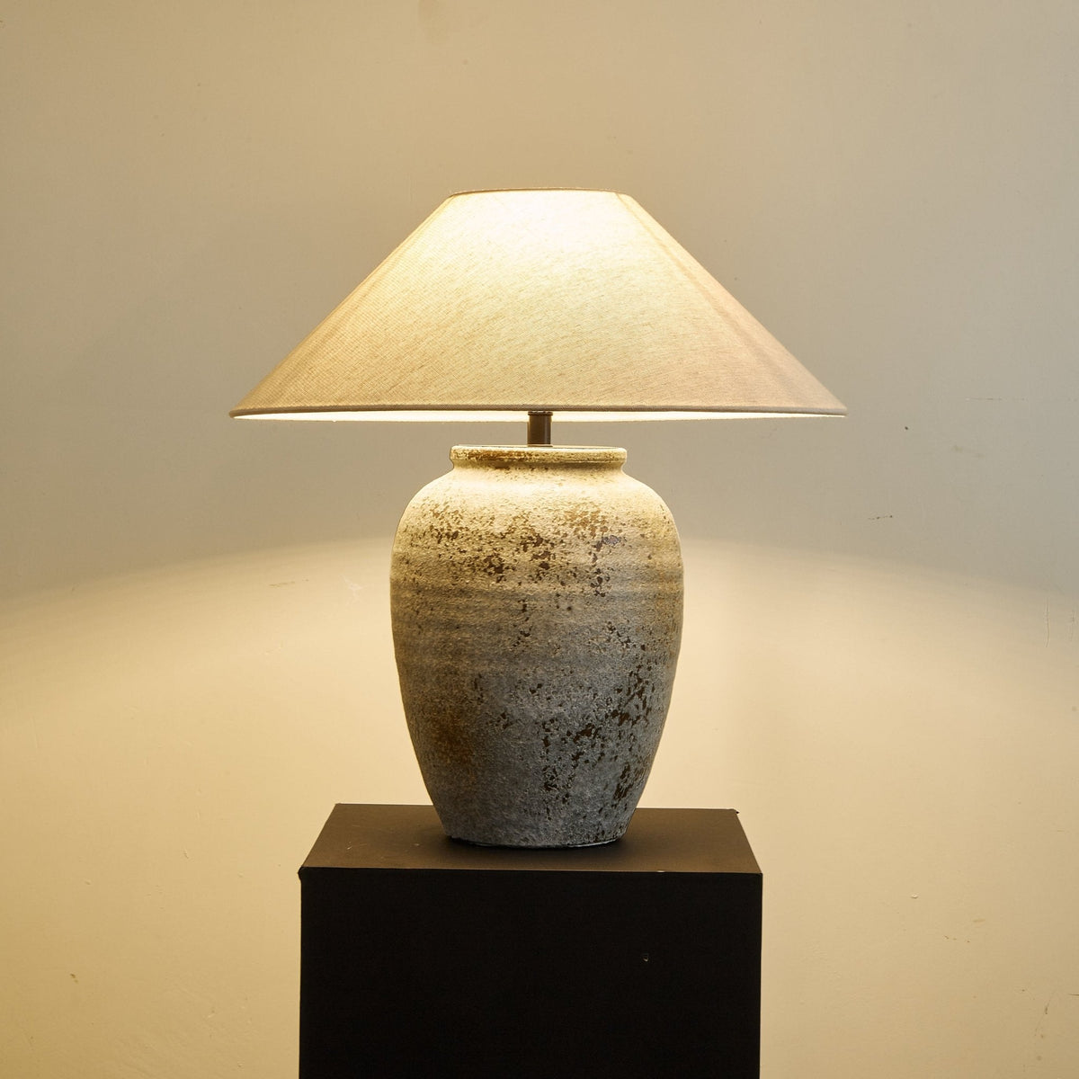 Aged Ceramic Vase Table Lamp Linen Shade 21.7 in Set of 2