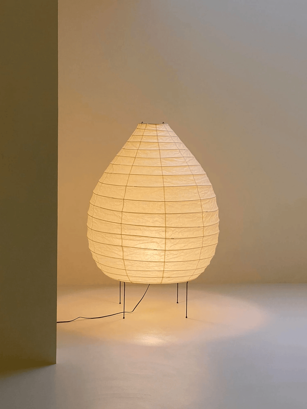 Rice Paper Lantern Floor Lamp Teardrop Shade 43.3 in