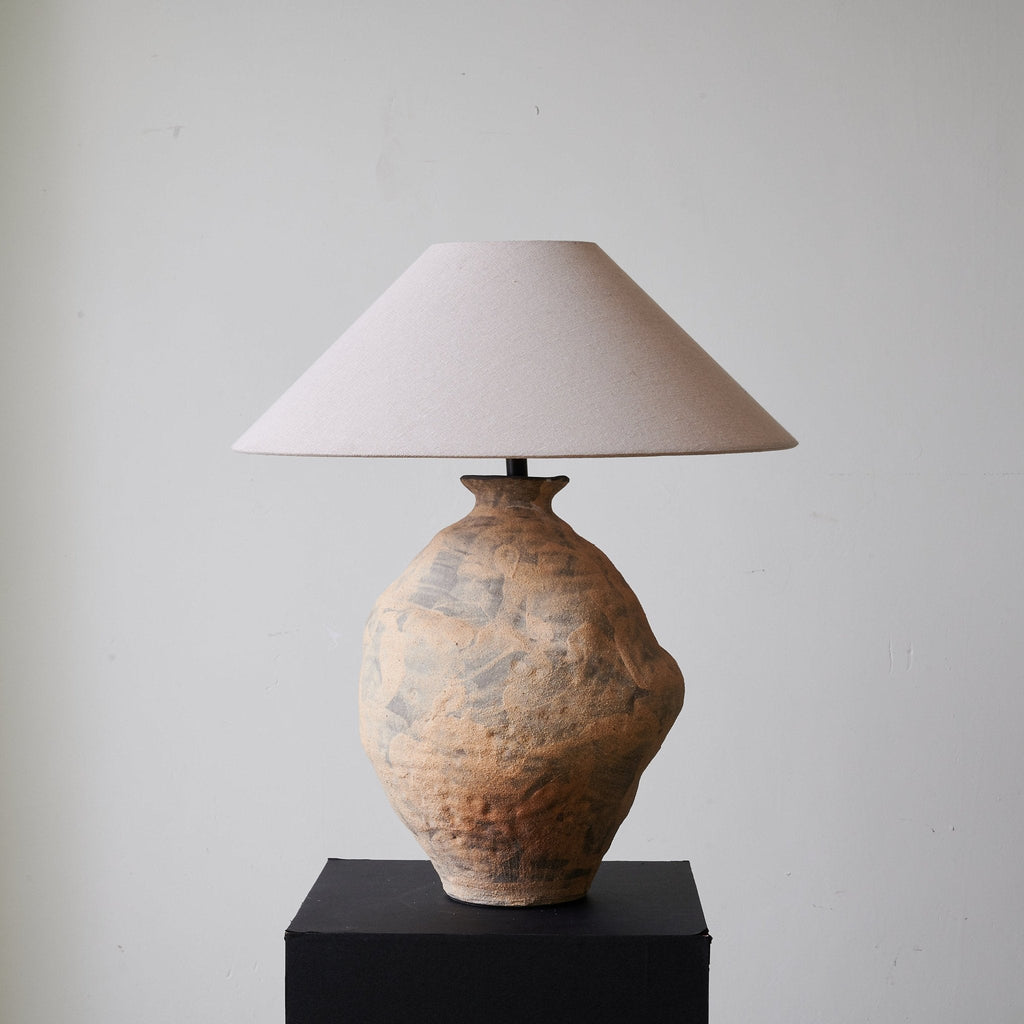 Sculpted Clay Table Lamp Terracotta Base Linen Shade 23.6 in Set of 3